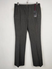 Buy online pre-used pre-loved 100% authentic & Original branded Peruna (DP-38) available in Pakistan. Top international brands avilable.