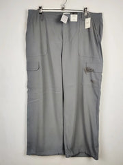 Buy online pre-used pre-loved 100% authentic & Original branded Marks & Spencer (DP-40) available in Pakistan. Top international brands avilable.