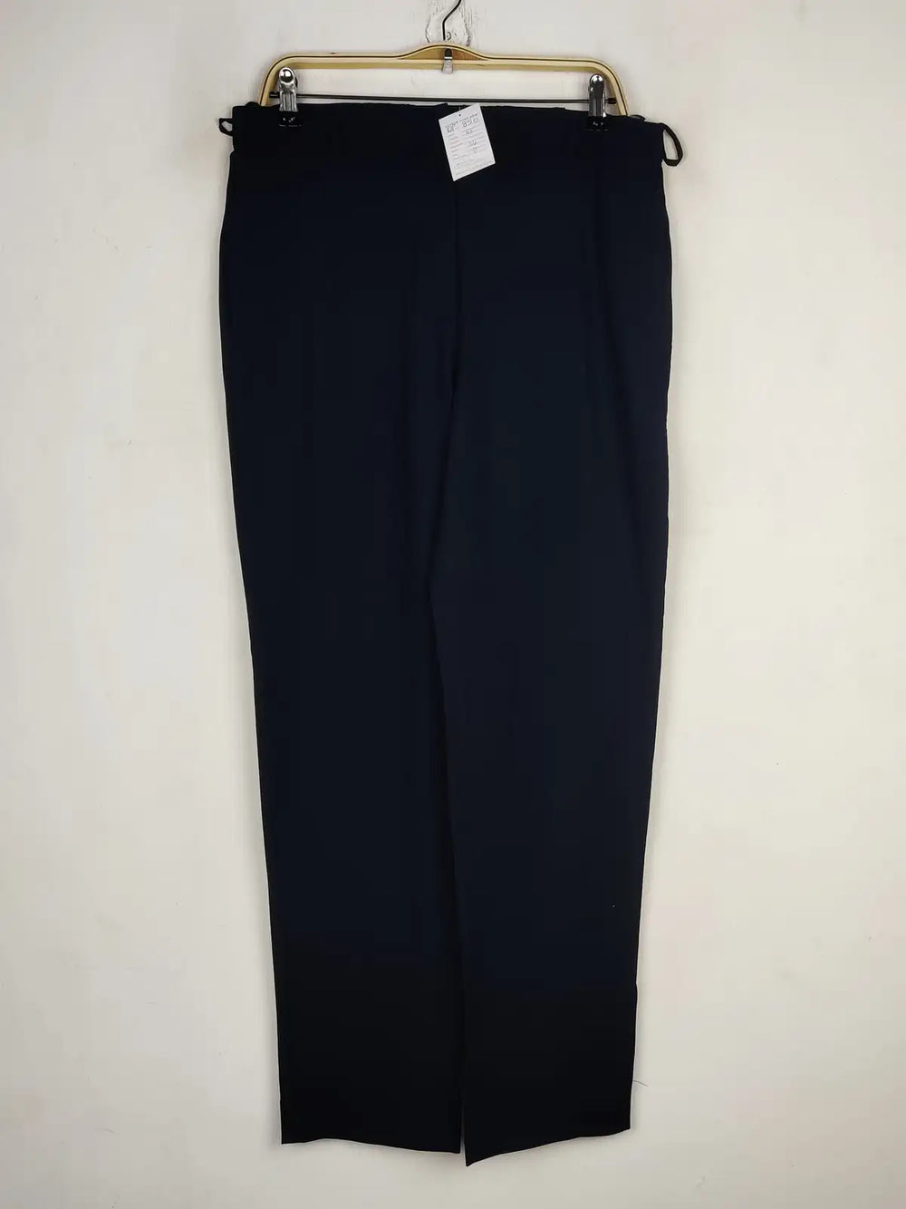 Buy online pre-used pre-loved 100% authentic & Original branded Marks & Spencer (DP-850) available in Pakistan. Top international brands avilable.