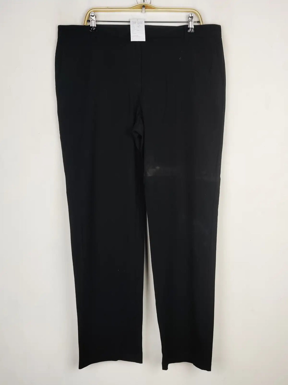 Buy online pre-used pre-loved 100% authentic & Original branded Marks & Spencer (DP-859) available in Pakistan. Top international brands avilable.
