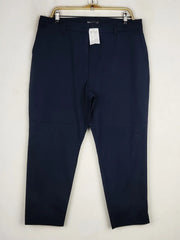Buy online pre-used pre-loved 100% authentic & Original branded Marks & Spencer (DP-887) available in Pakistan. Top international brands avilable.