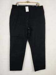 Buy online pre-used pre-loved 100% authentic & Original branded Marks & Spencer (DP-923) available in Pakistan. Top international brands avilable.