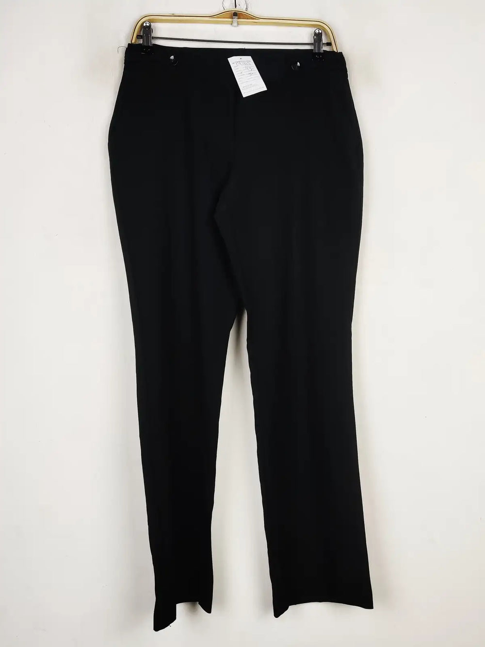 Buy online pre-used pre-loved 100% authentic & Original branded Dorothy Perkins (DP-943) available in Pakistan. Top international brands avilable.