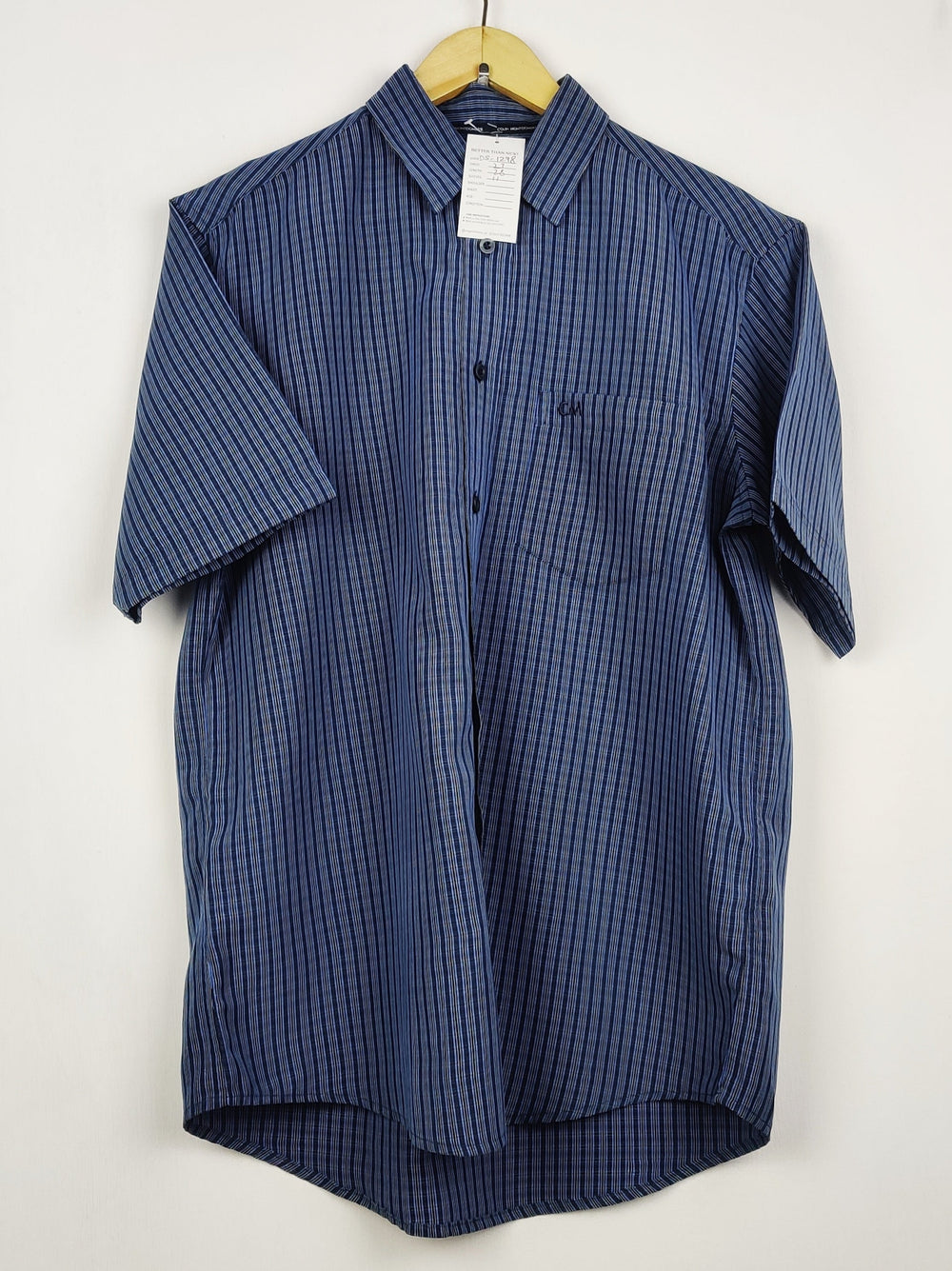 Buy online pre-used pre-loved 100% authentic & Original branded Colin Montgomerie (DS-1298) available in Pakistan. Top international brands avilable.