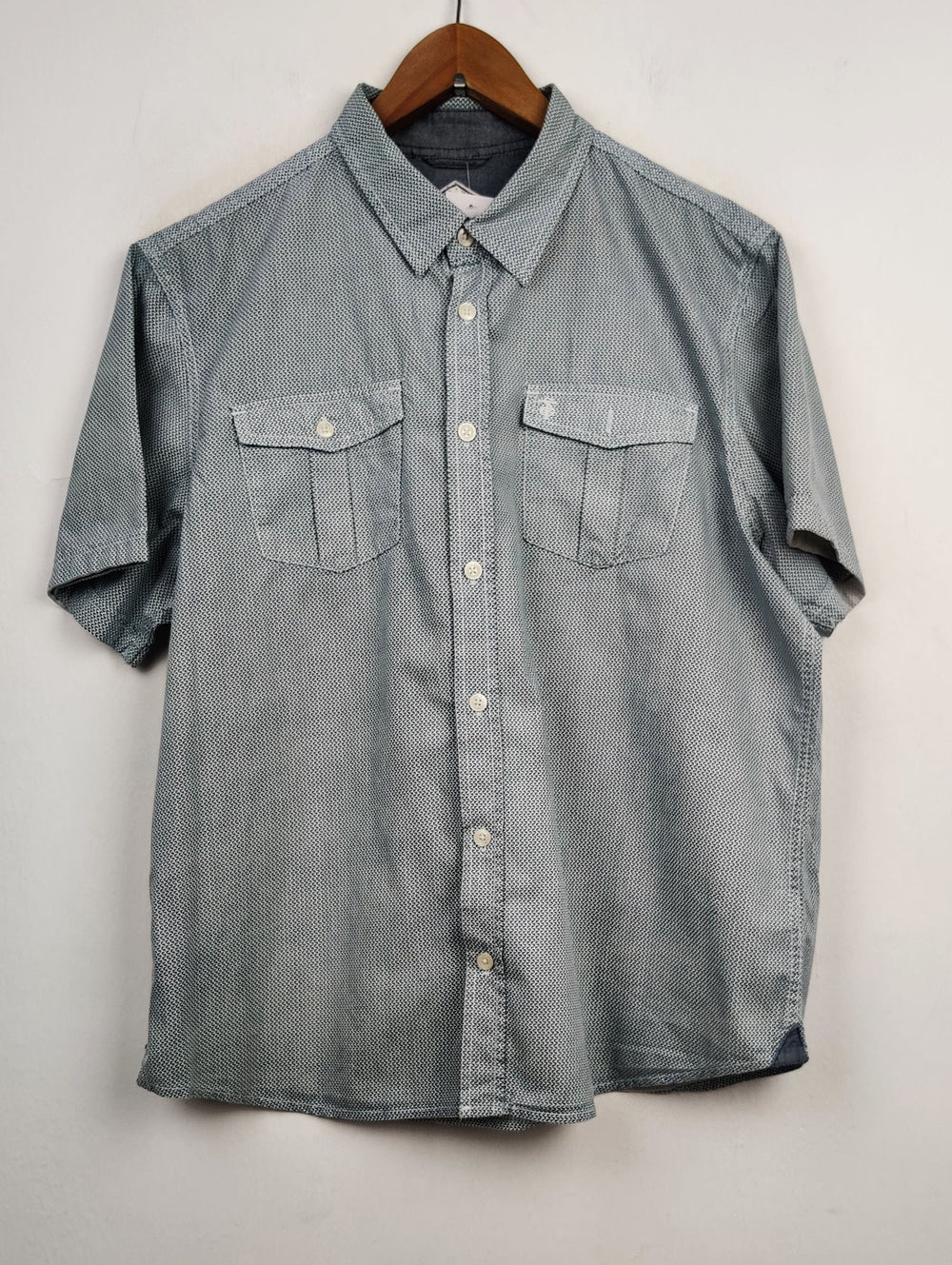 Buy online pre-used pre-loved 100% authentic & Original branded George (DS-523) available in Pakistan. Top international brands avilable.