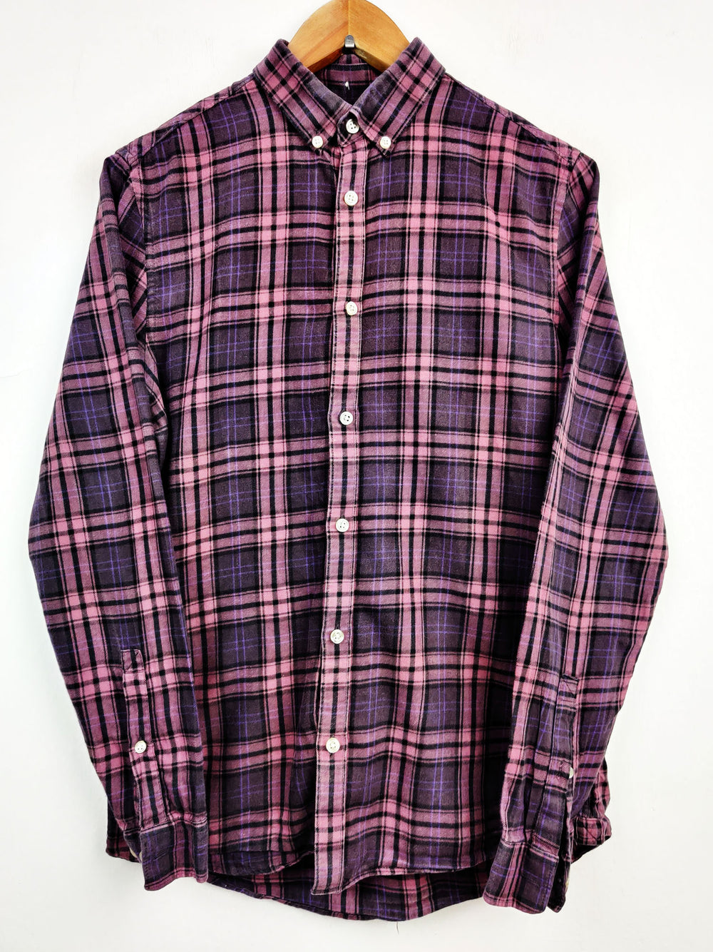 Buy online pre-used pre-loved 100% authentic & Original branded River Island (DS-591) available in Pakistan. Top international brands avilable.