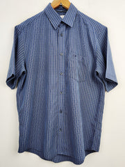 Buy online pre-used pre-loved 100% authentic & Original branded Colin Montgomerie (DS-684) available in Pakistan. Top international brands avilable.