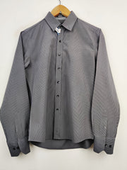 Buy online pre-used pre-loved 100% authentic & Original branded Zip (DS-726) available in Pakistan. Top international brands avilable.