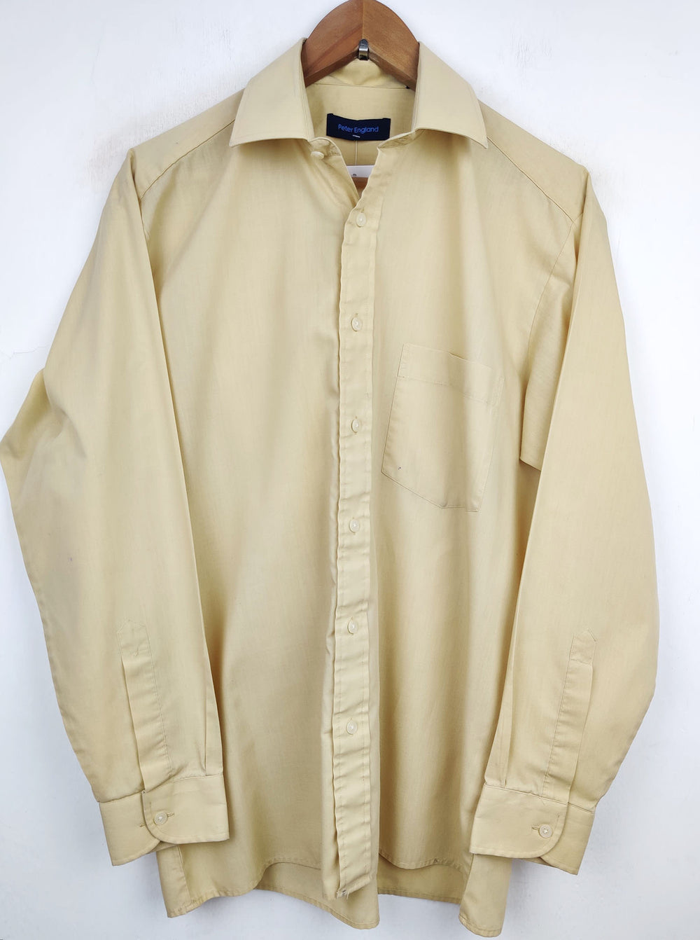 Buy online pre-used pre-loved 100% authentic & Original branded Peter England (DS-797) available in Pakistan. Top international brands avilable.