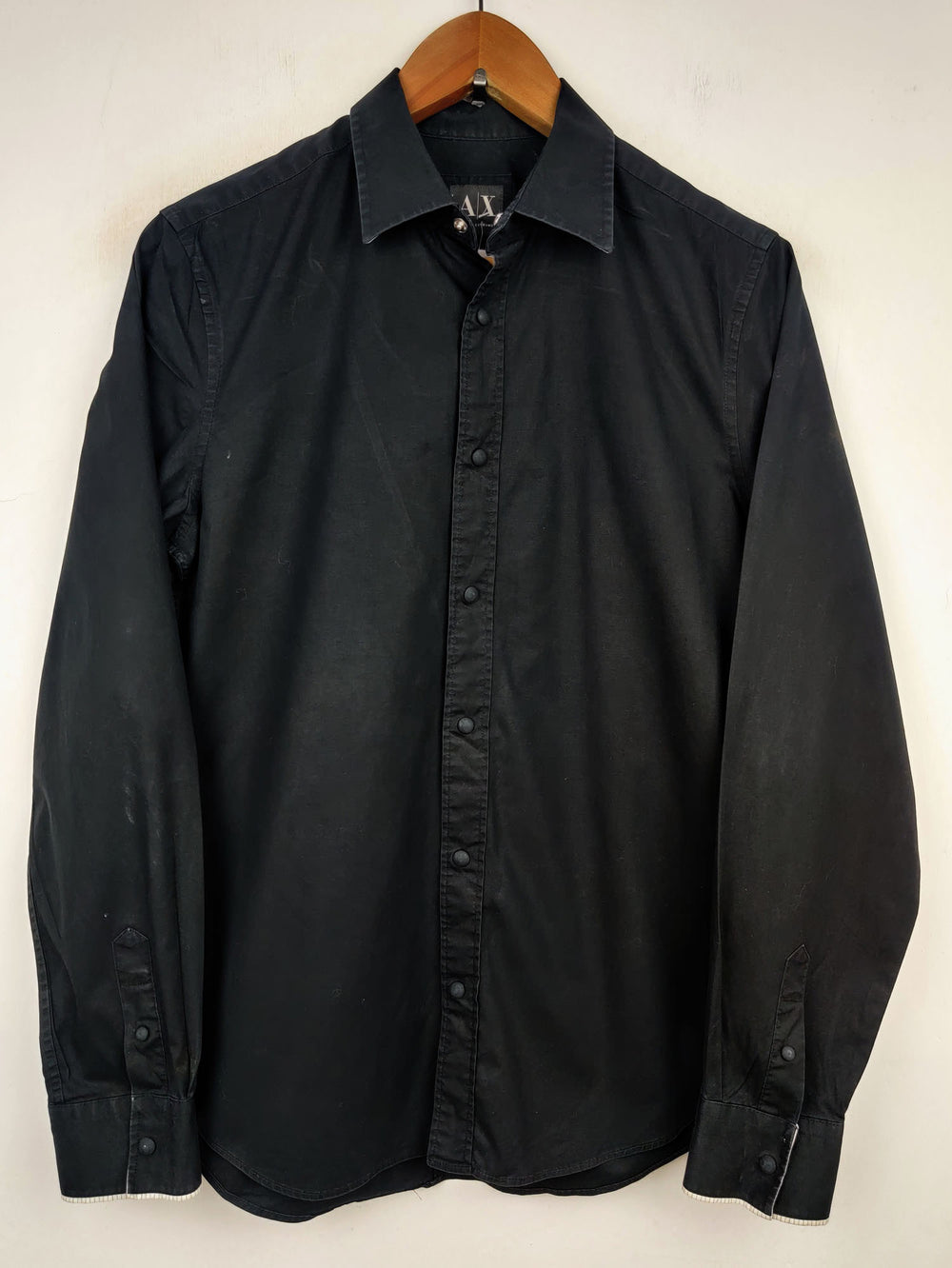 Buy online pre-used pre-loved 100% authentic & Original branded A.R.M.A.N.I E.X.C.H.A.N.G.E (DS-803) available in Pakistan. Top international brands avilable.