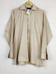 Buy online pre-used pre-loved 100% authentic & Original branded Peter England (DS-990) available in Pakistan. Top international brands avilable.