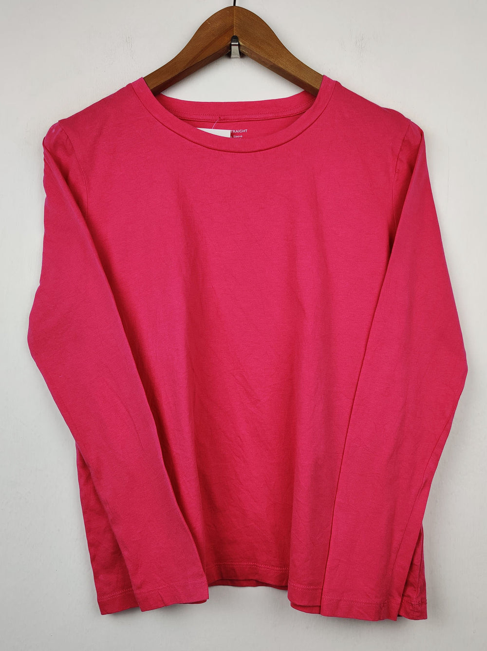 Buy online pre-used pre-loved 100% authentic & Original branded The Straight (FS-1142) available in Pakistan. Top international brands avilable.