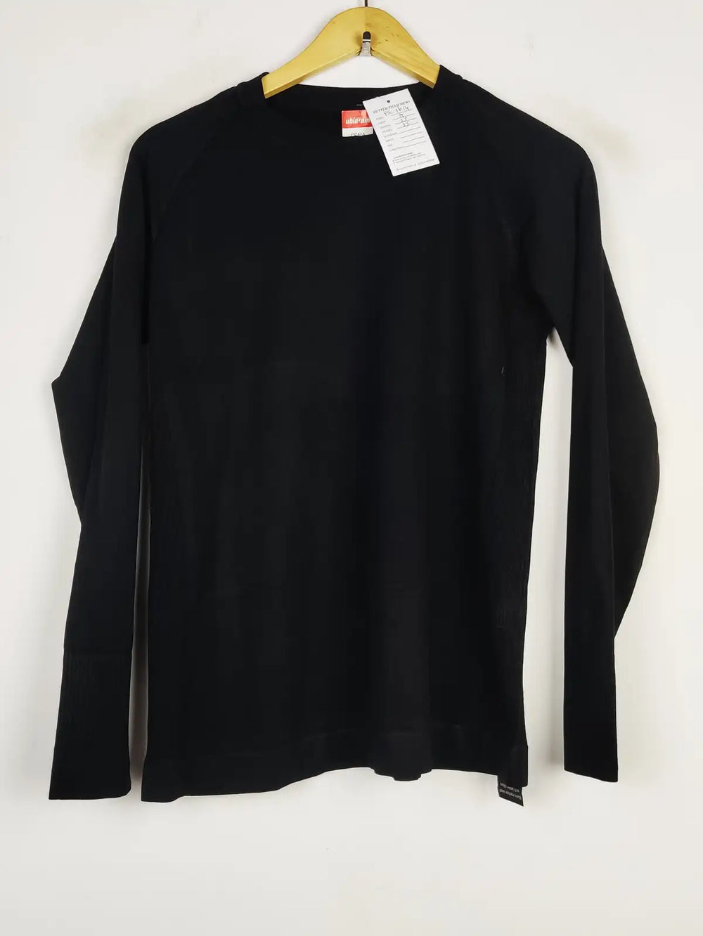 Buy online pre-used pre-loved 100% authentic & Original branded Unknown Brand (FS-1614) available in Pakistan. Top international brands avilable.