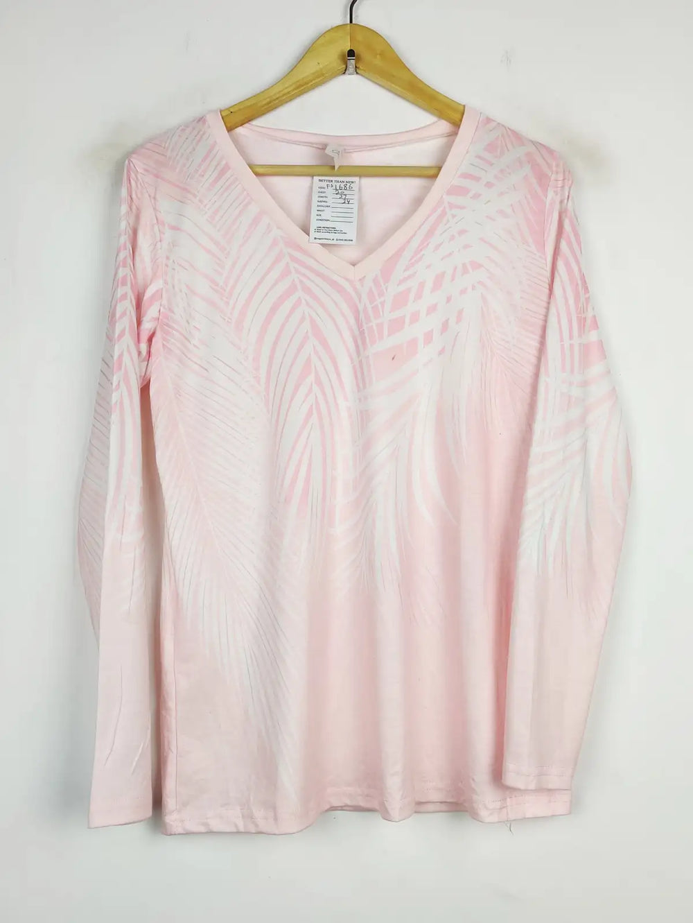 Buy online pre-used pre-loved 100% authentic & Original branded Unknown Brand (FS-1686) available in Pakistan. Top international brands avilable.