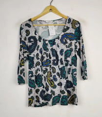 Buy online pre-used pre-loved 100% authentic & Original branded Marks & Spencers (FS-1701) available in Pakistan. Top international brands avilable.
