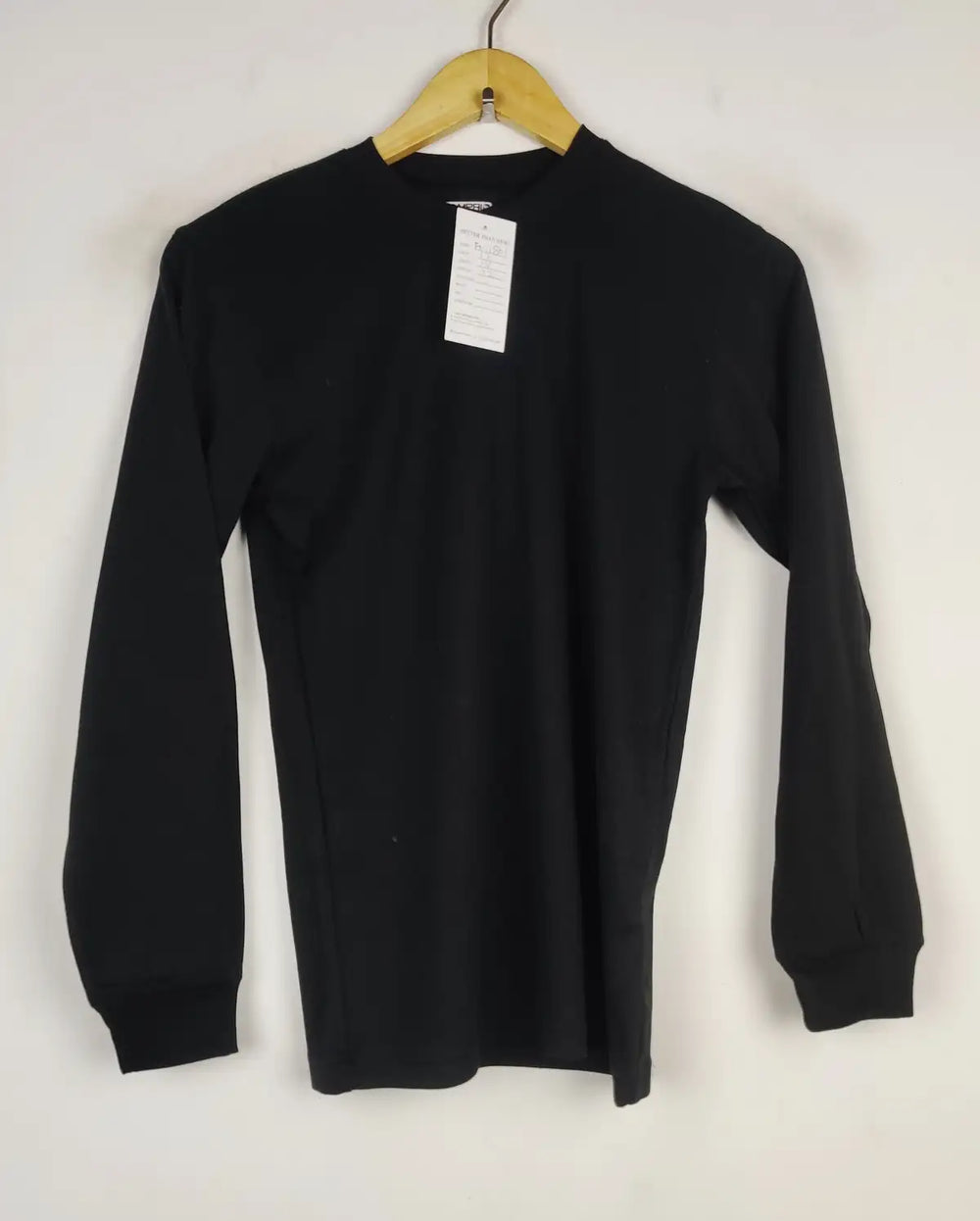 Buy online pre-used pre-loved 100% authentic & Original branded Campriq (FS-1801) available in Pakistan. Top international brands avilable.
