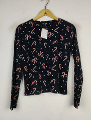 Buy online pre-used pre-loved 100% authentic & Original branded Pieces (FS-1823) available in Pakistan. Top international brands avilable.
