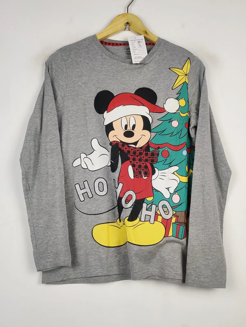 Buy online pre-used pre-loved 100% authentic & Original branded Disney (FS-1887) available in Pakistan. Top international brands avilable.