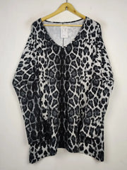 Buy online pre-used pre-loved 100% authentic & Original branded Unknown Brand (FS-1998) available in Pakistan. Top international brands avilable.