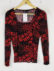 Buy online pre-used pre-loved 100% authentic & Original branded Friends Like These (FS-2016) available in Pakistan. Top international brands avilable.