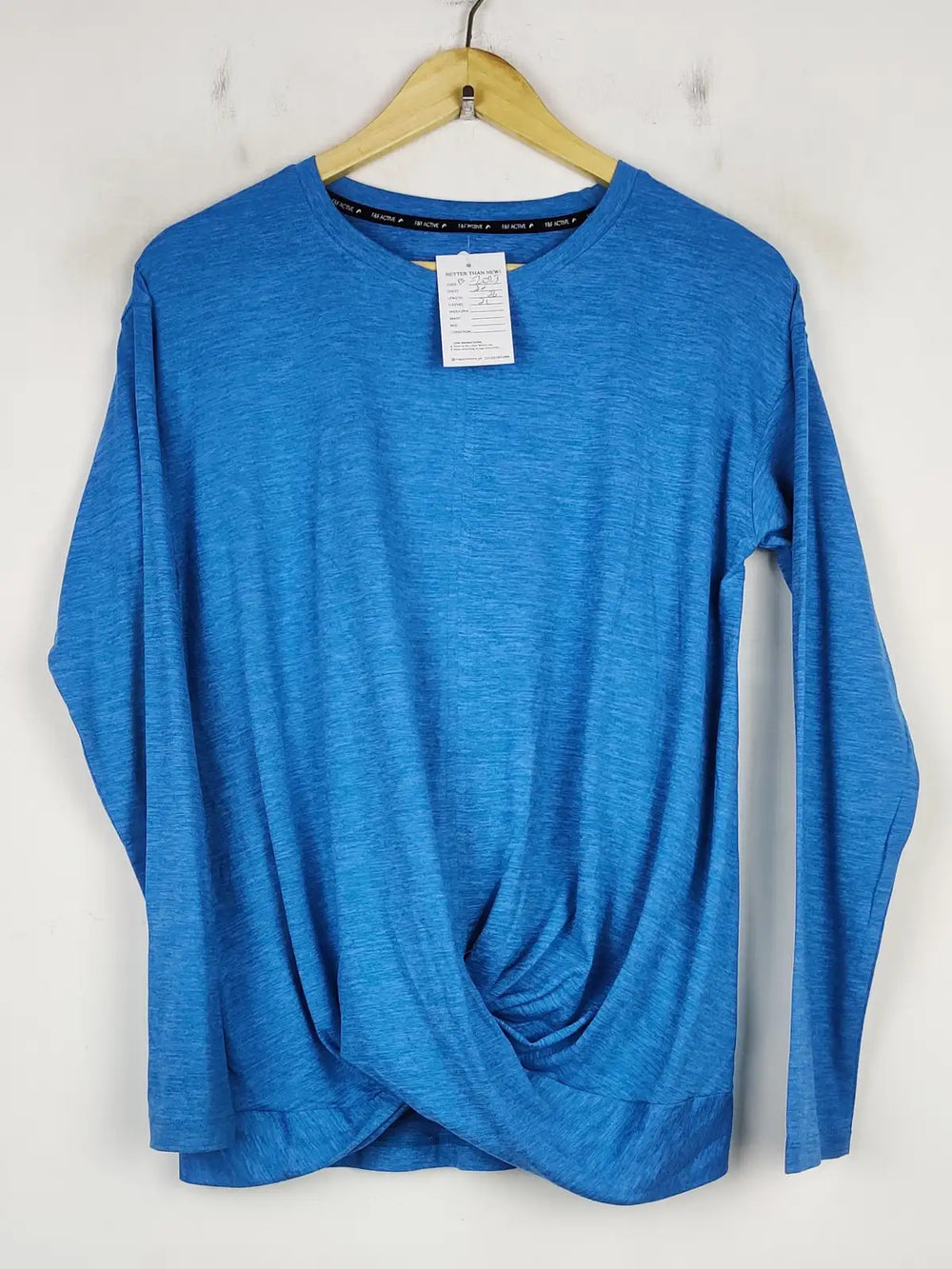 Buy online pre-used pre-loved 100% authentic & Original branded Active (FS-2023) available in Pakistan. Top international brands avilable.