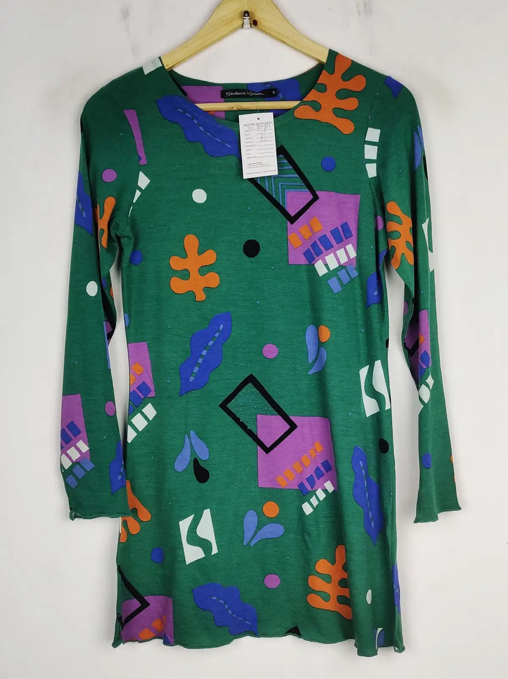 Buy online pre-used pre-loved 100% authentic & Original branded Unknown Brand (FS-2089) available in Pakistan. Top international brands avilable.