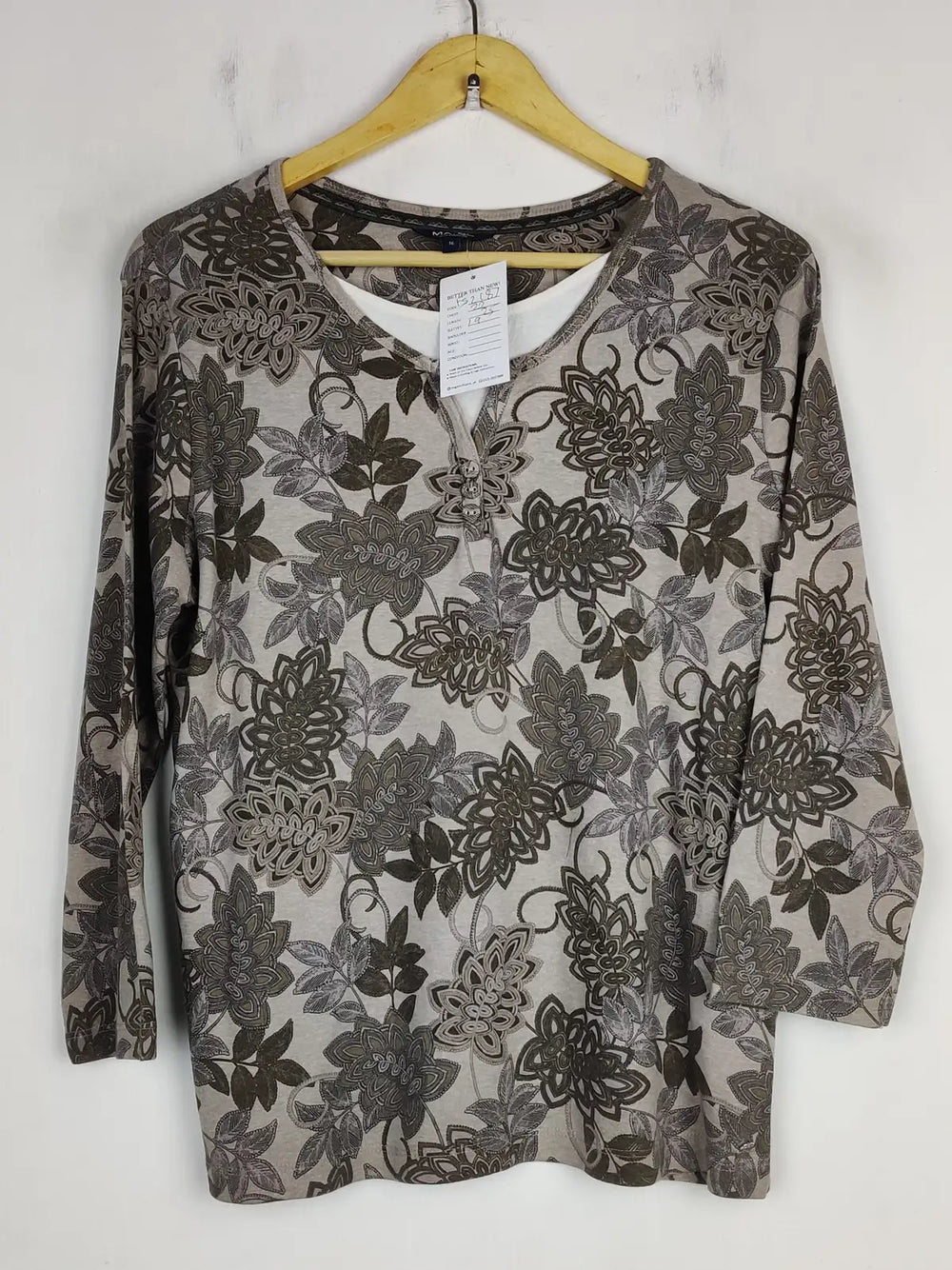 Buy online pre-used pre-loved 100% authentic & Original branded Maine (FS-2187) available in Pakistan. Top international brands avilable.