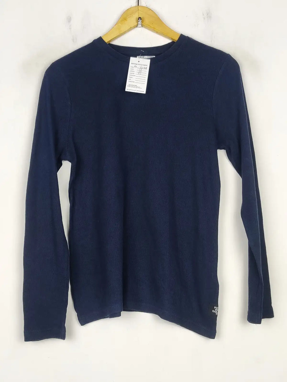 Buy online pre-used pre-loved 100% authentic & Original branded F&F (FS-2238) available in Pakistan. Top international brands avilable.