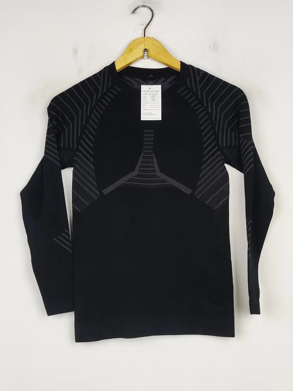 Buy online pre-used pre-loved 100% authentic & Original branded Unknown Brand (FS-2263) available in Pakistan. Top international brands avilable.