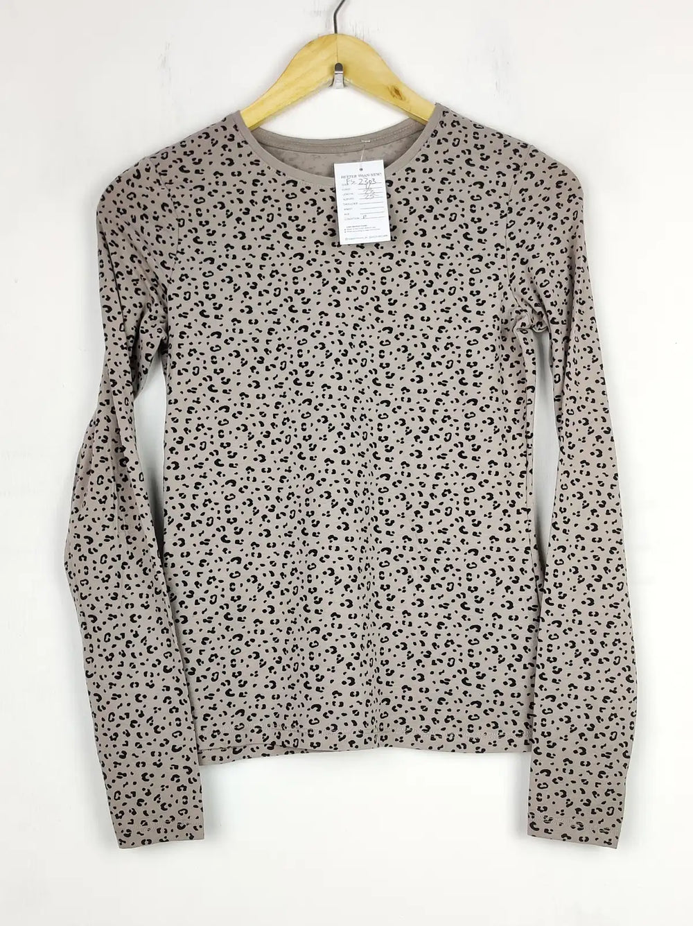 Buy online pre-used pre-loved 100% authentic & Original branded H&M (FS-2303) available in Pakistan. Top international brands avilable.