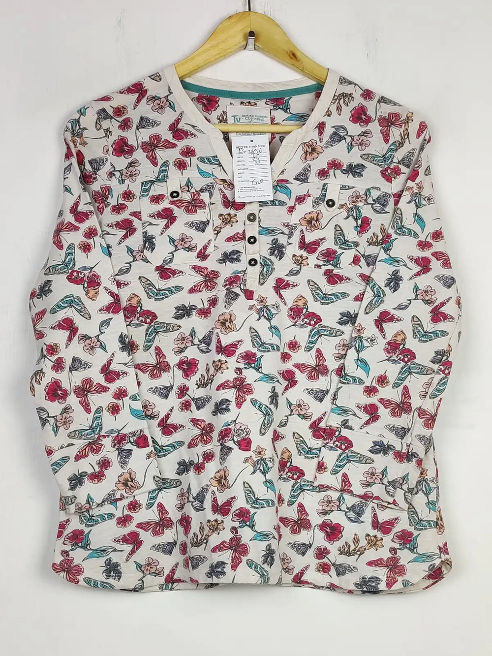 Buy online pre-used pre-loved 100% authentic & Original branded Tu (FS-2396) available in Pakistan. Top international brands avilable.
