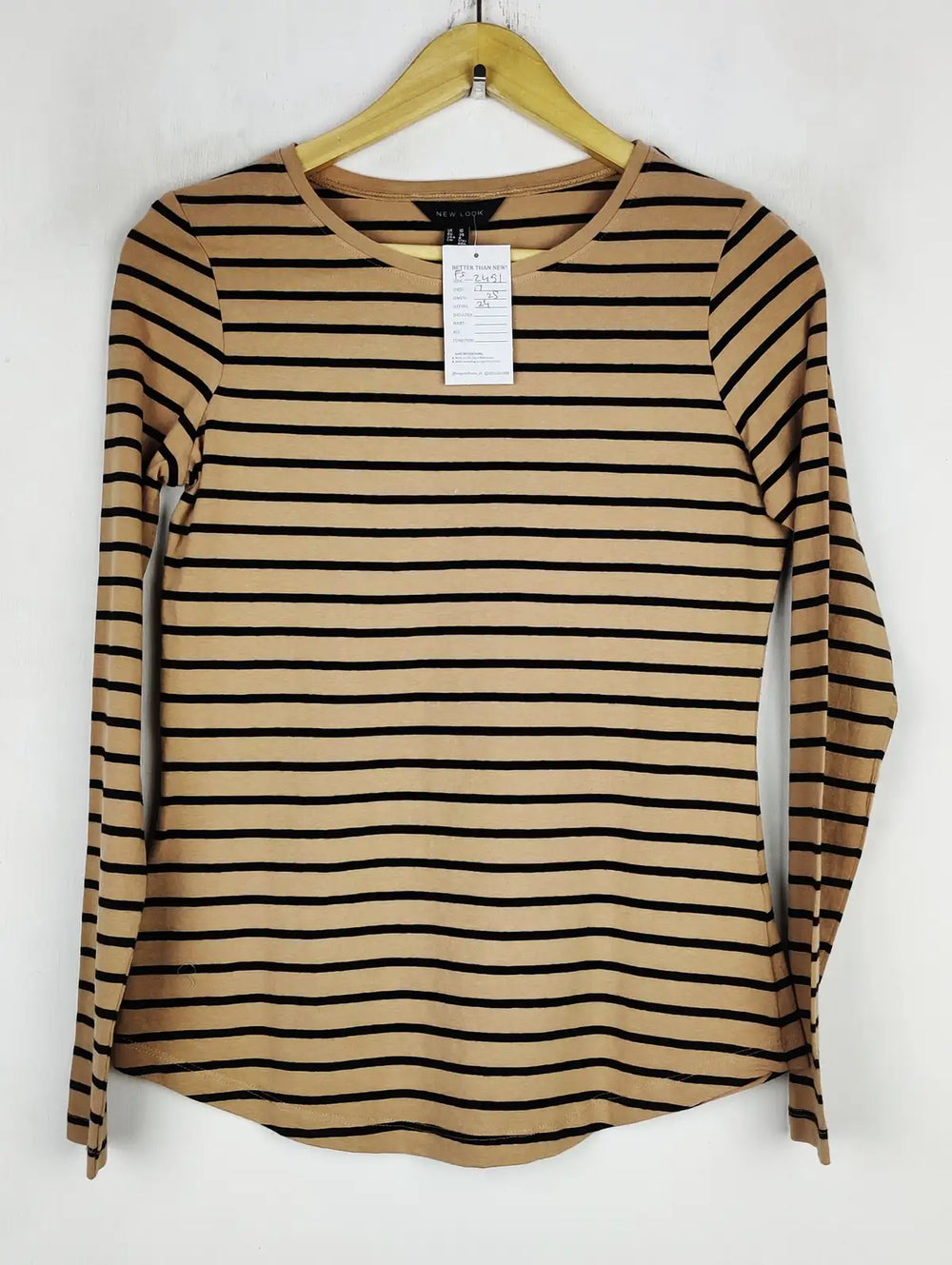 Buy online pre-used pre-loved 100% authentic & Original branded New Look (FS-2451) available in Pakistan. Top international brands avilable.