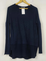 Buy online pre-used pre-loved 100% authentic & Original branded Warehouse (FS-2613) available in Pakistan. Top international brands avilable.