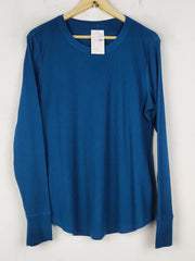 Buy online pre-used pre-loved 100% authentic & Original branded Gap (FS-2759) available in Pakistan. Top international brands avilable.