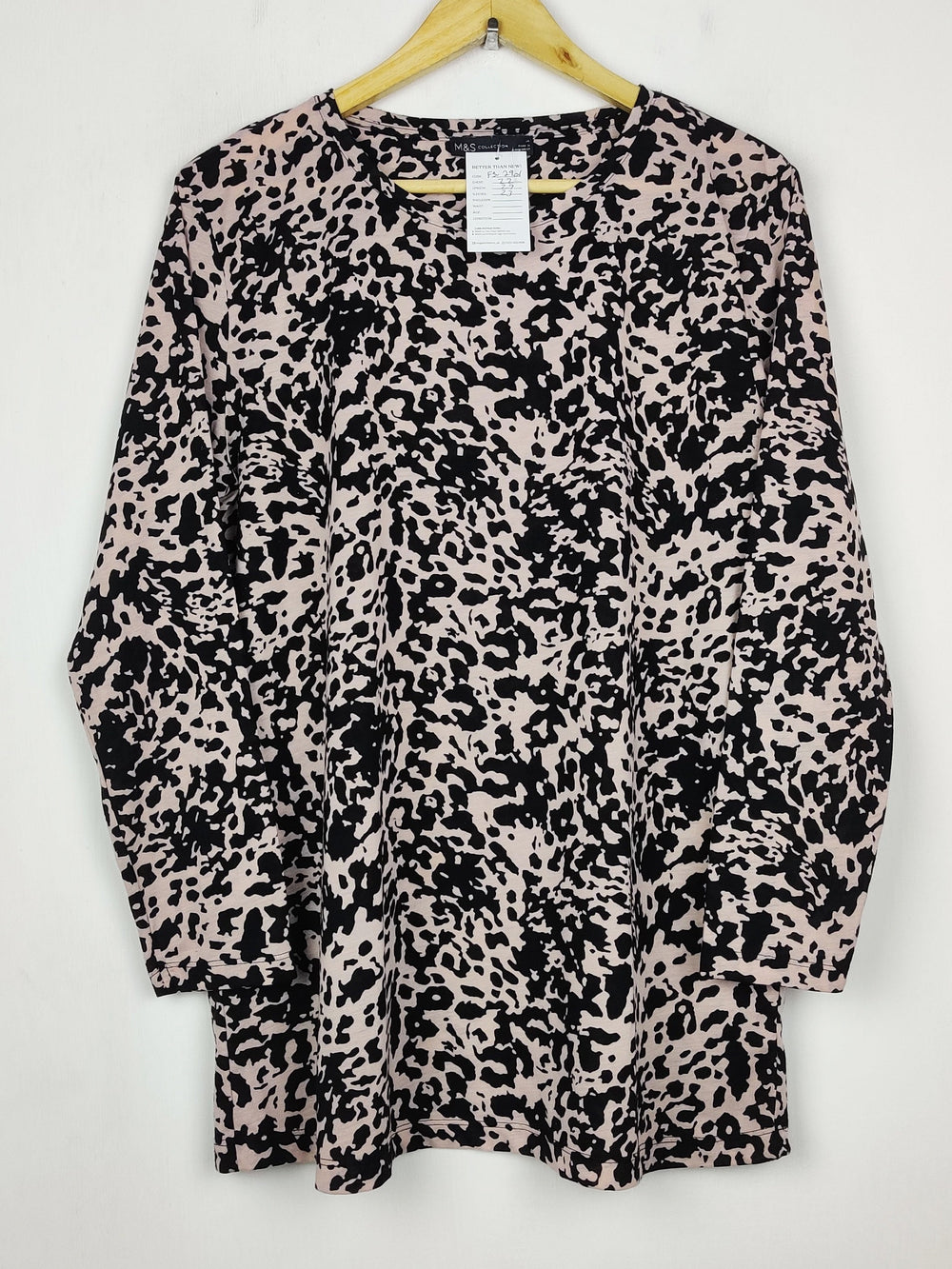 Buy online pre-used pre-loved 100% authentic & Original branded Marks & Spencers (FS-2901) available in Pakistan. Top international brands avilable.