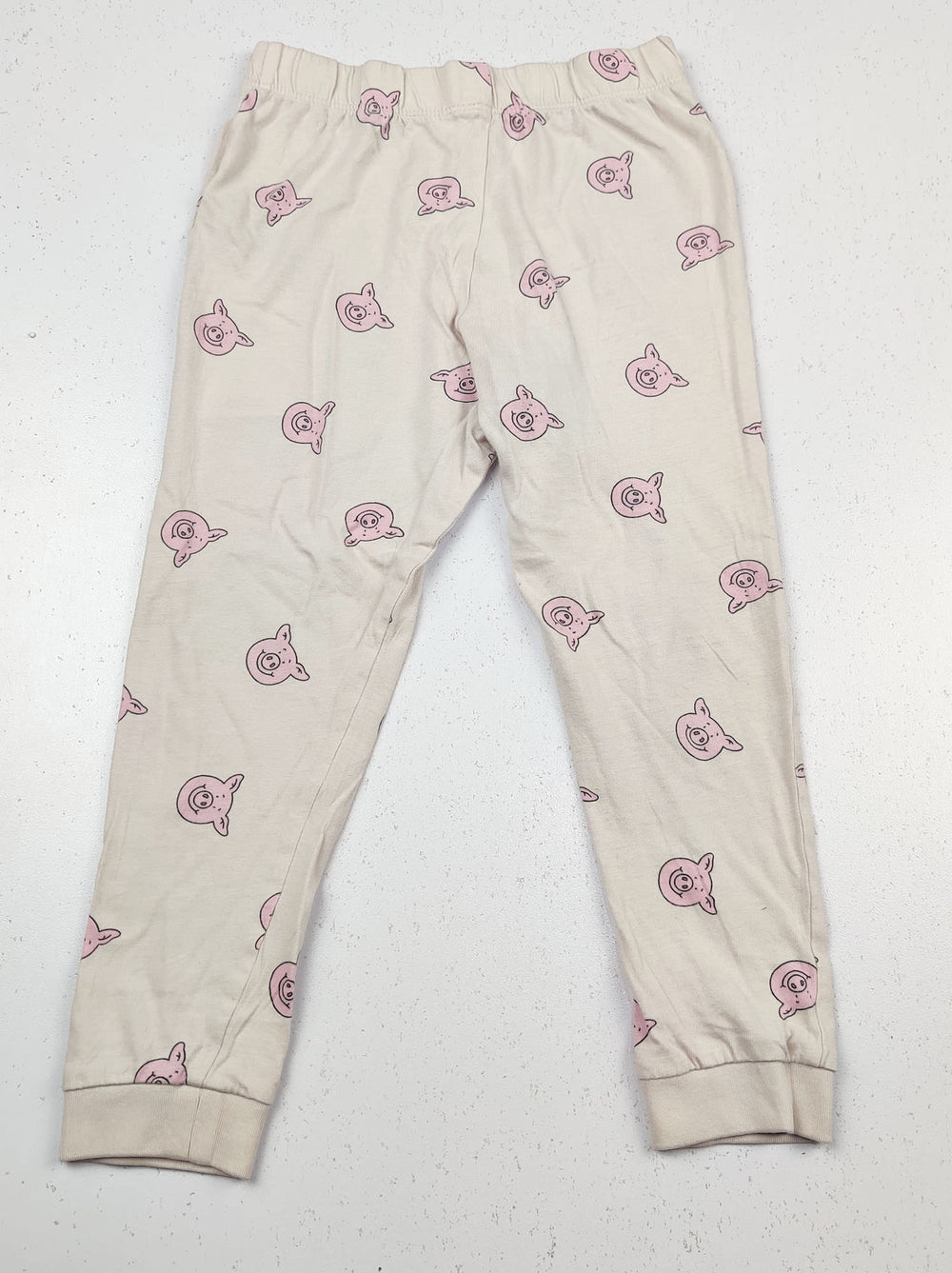 Buy online pre-used pre-loved 100% authentic & Original branded Marks & Spencer (GB-104) available in Pakistan. Top international brands avilable.