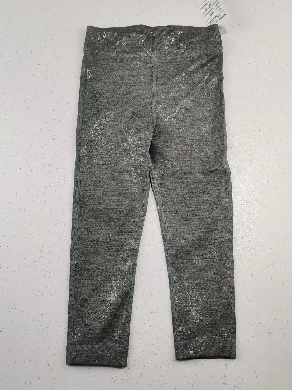 Buy online pre-used pre-loved 100% authentic & Original branded Sweaty Betty (GB-1079) available in Pakistan. Top international brands avilable.