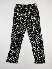 Buy online pre-used pre-loved 100% authentic & Original branded I Love Girlswear (GB-1179) available in Pakistan. Top international brands avilable.