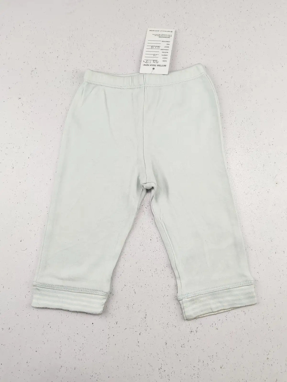 Buy online pre-used pre-loved 100% authentic & Original branded Unknown Brand (GB-1184) available in Pakistan. Top international brands avilable.