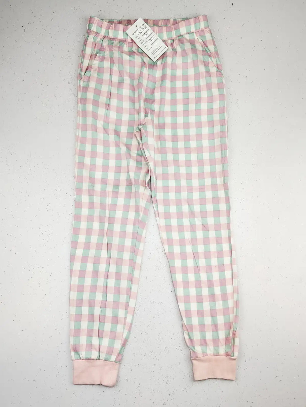 Buy online pre-used pre-loved 100% authentic & Original branded Unknown Brand (GB-1439) available in Pakistan. Top international brands avilable.