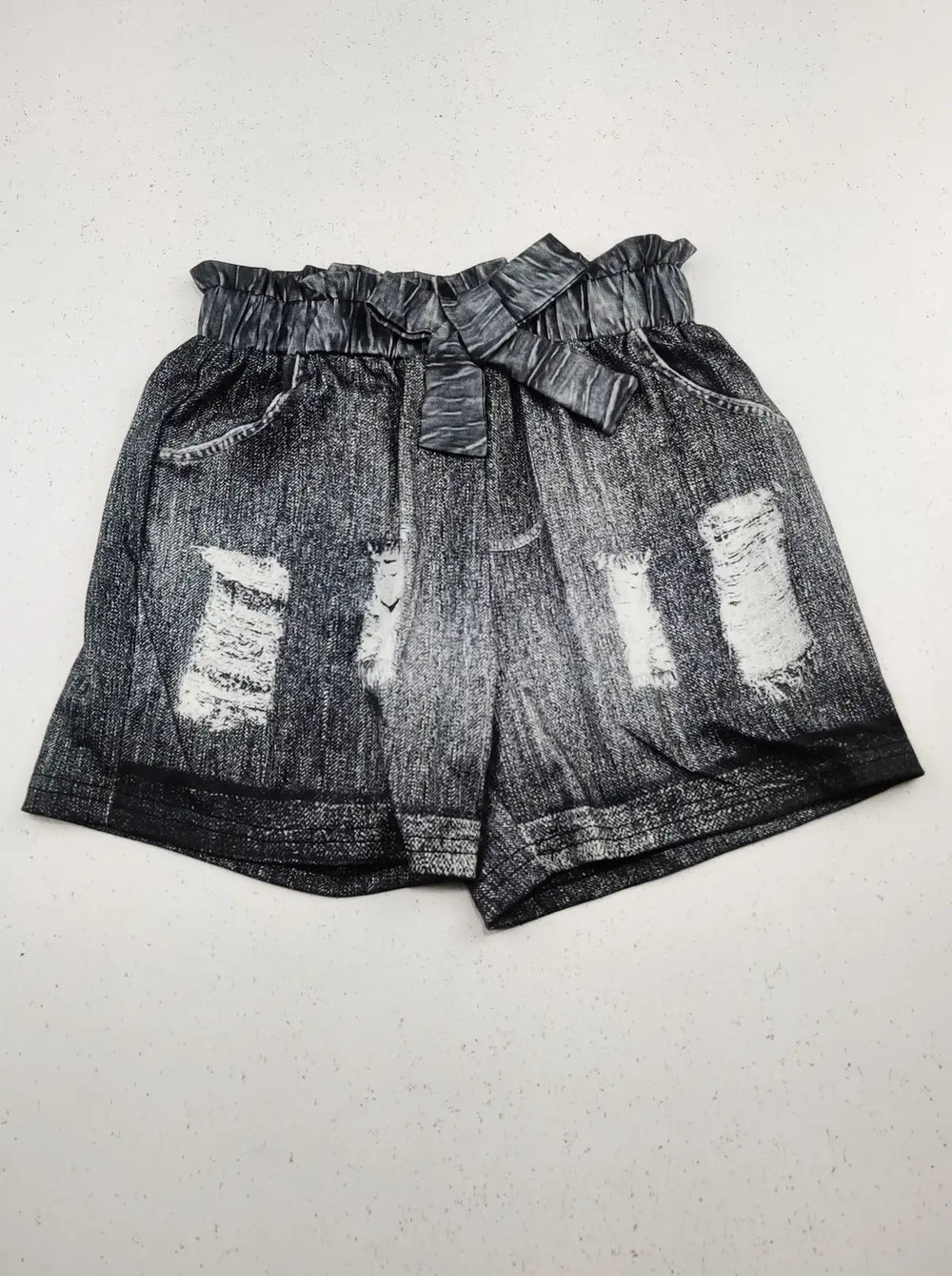 Buy online pre-used pre-loved 100% authentic & Original branded Unknown Brand (GB-1594) available in Pakistan. Top international brands avilable.