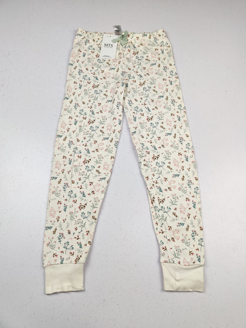 Buy online pre-used pre-loved 100% authentic & Original branded George (GB-170) available in Pakistan. Top international brands avilable.