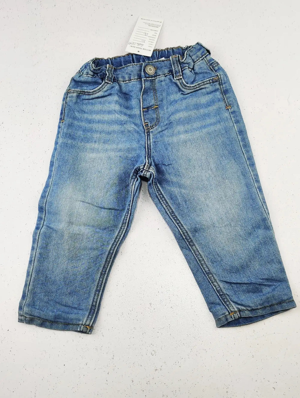 Buy online pre-used pre-loved 100% authentic & Original branded H&M (GB-1749) available in Pakistan. Top international brands avilable.