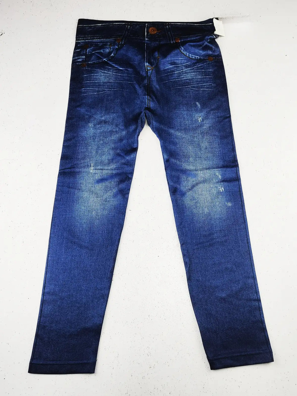 Buy online pre-used pre-loved 100% authentic & Original branded Unknown Brand (GB-1766) available in Pakistan. Top international brands avilable.