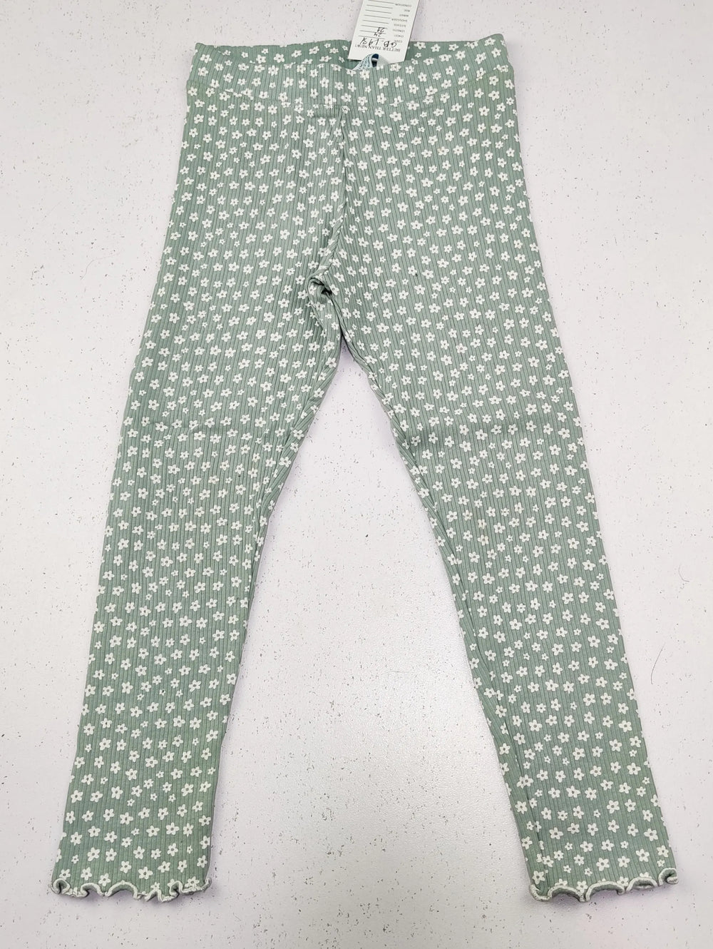 Buy online pre-used pre-loved 100% authentic & Original branded Primark (GB-1931) available in Pakistan. Top international brands avilable.