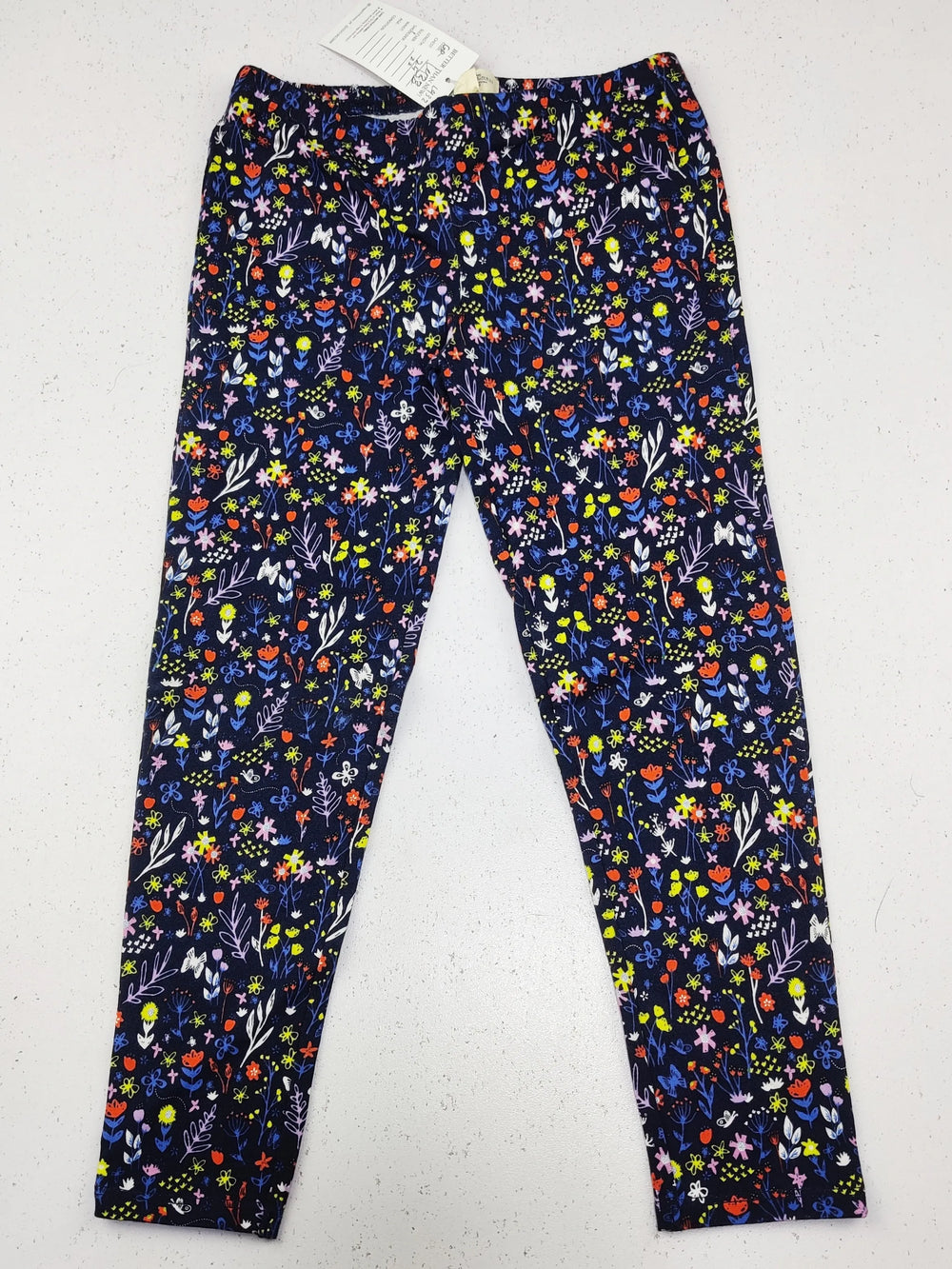 Buy online pre-used pre-loved 100% authentic & Original branded Country To Coast (GB-1932) available in Pakistan. Top international brands avilable.