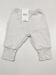 Buy online pre-used pre-loved 100% authentic & Original branded Carters (GB-243) available in Pakistan. Top international brands avilable.