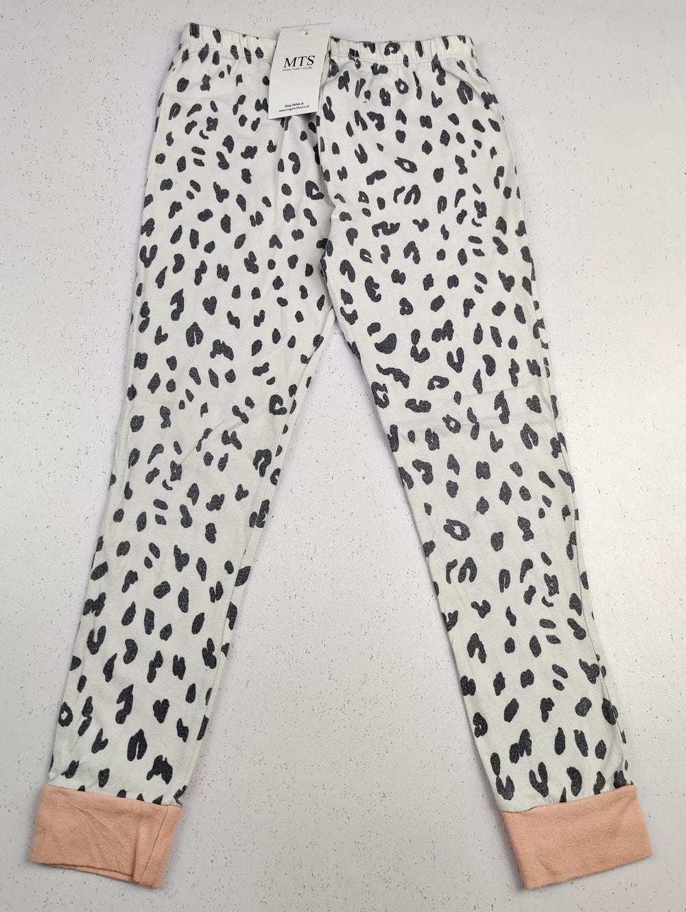 Buy online pre-used pre-loved 100% authentic & Original branded George (GB-307) available in Pakistan. Top international brands avilable.