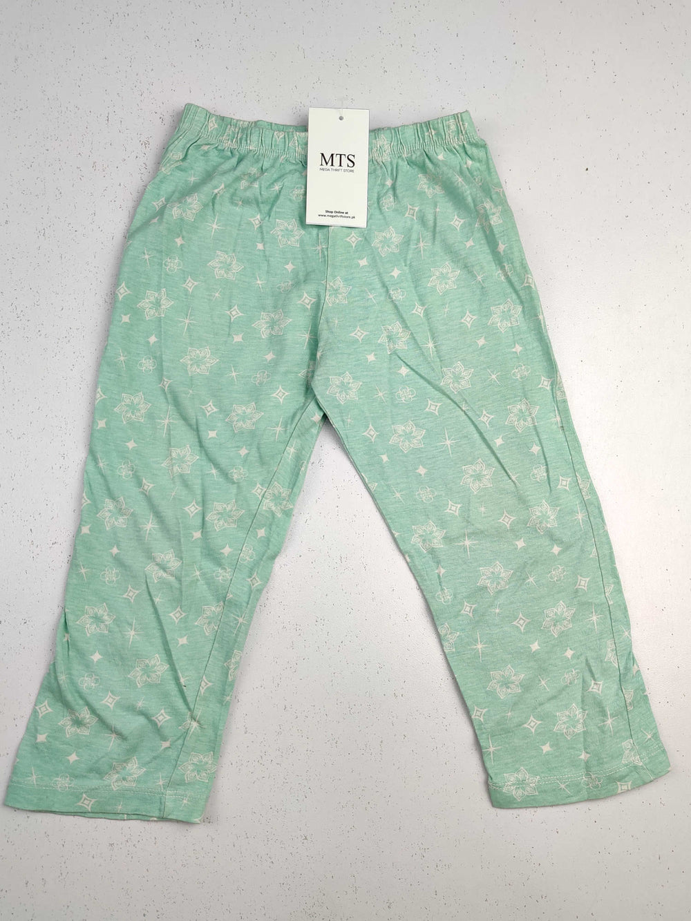 Buy online pre-used pre-loved 100% authentic & Original branded Lily & Dan (GB-317) available in Pakistan. Top international brands avilable.