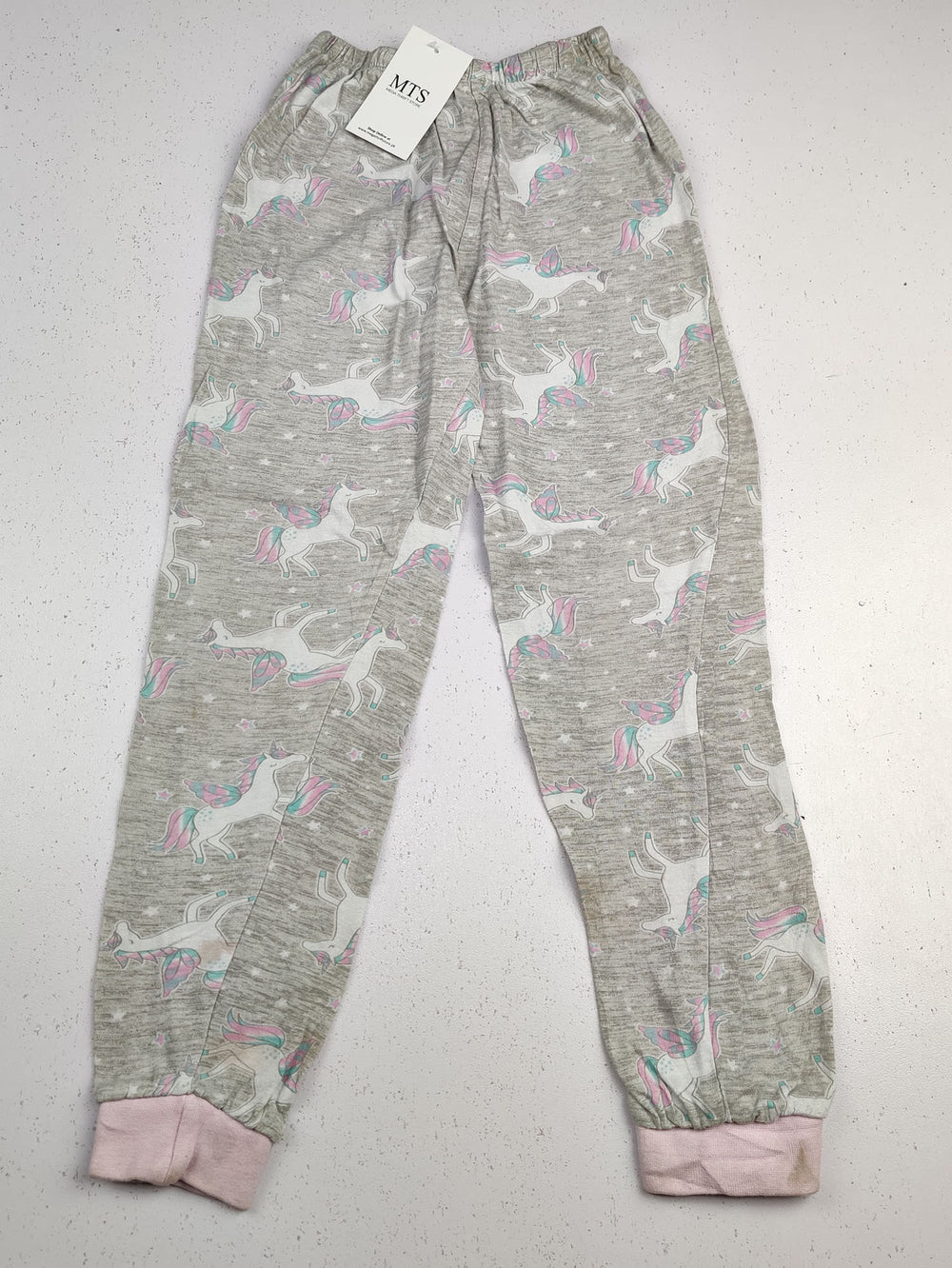 Buy online pre-used pre-loved 100% authentic & Original branded Kids (GB-420) available in Pakistan. Top international brands avilable.